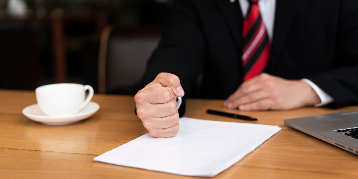 can you sell a business with a pending lawsuit